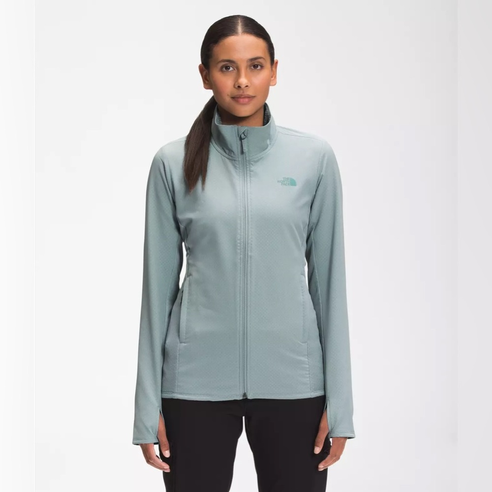 Nearly New Women’s Treadway Hybrid With Futurefleece™ Full Zip in Silver Blue